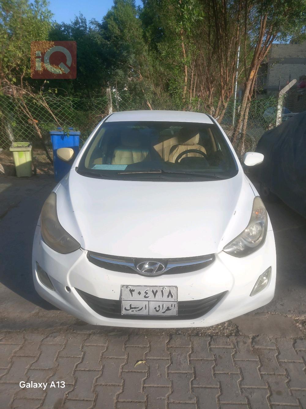 Hyundai Elantra